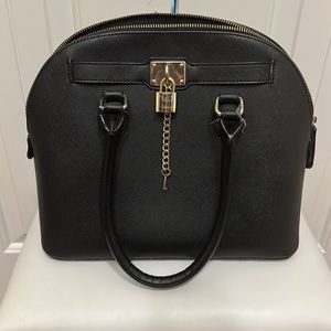 Black Aldo purse